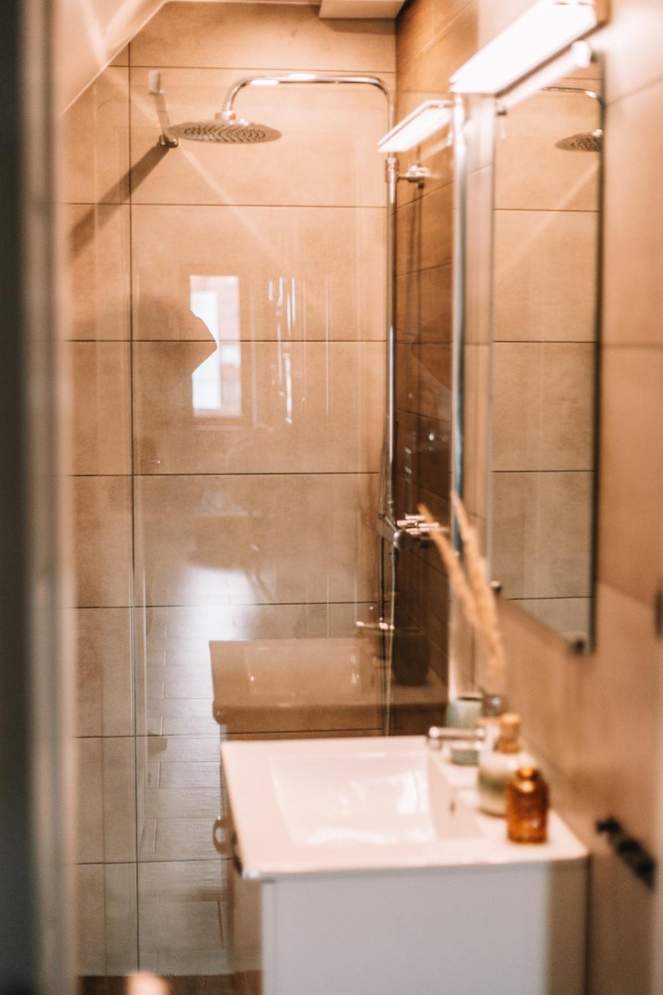 Poddasze Dla Znajomych - Apartament Z Goraca Balia Nad Jeziorem Czorsztynskim - Okolica Czorsztyn, Szczawnica, Velo Czorsztyn, Kroscienko, Zakopane, Gorce, Pieniny, Tatry คลุชซ์คอฟเซ ภายนอก รูปภาพ